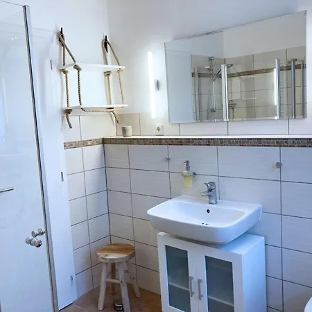 펜션 Foehr Huus Modern Retreat *