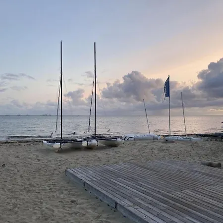 Foehr Huus Modern Retreat